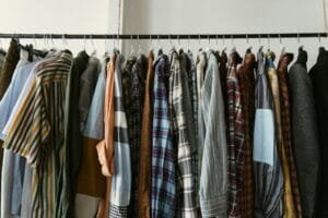 Timeless wardrobe essentials – budget-friendly classic clothing pieces for a stylish look.