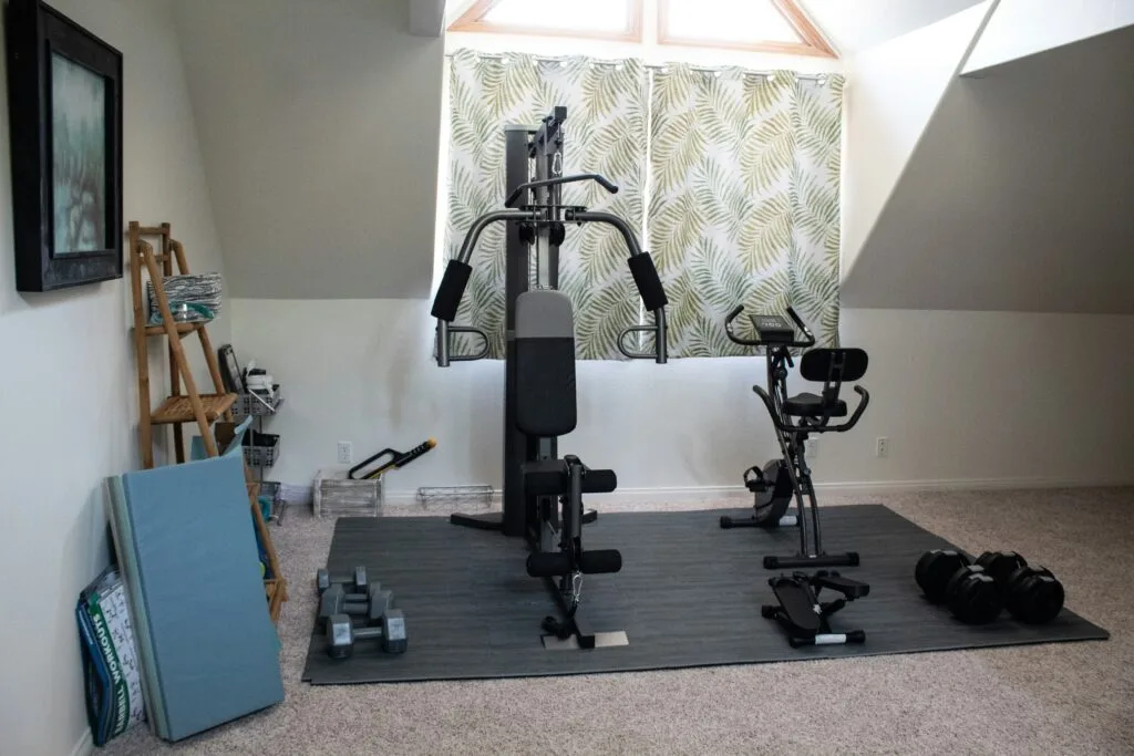 Budget-friendly home gym setup with affordable fitness equipment under $100